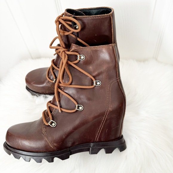 NEW SOREL JOAN OF ARCTIC WEDGE III LACE BOOT SIZE 6.5 - Picture 9 of 16